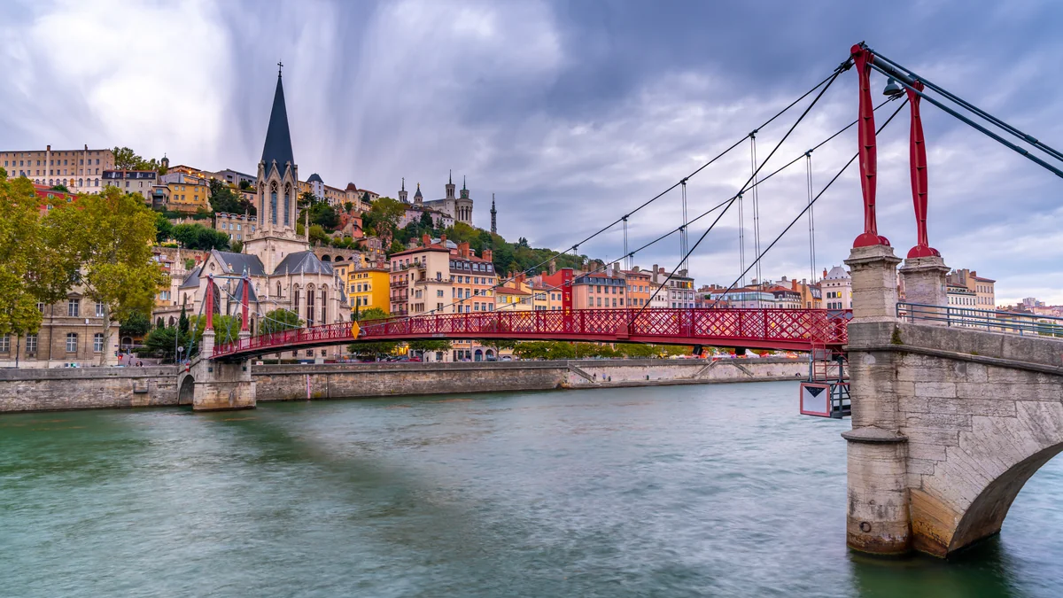 Flights from Lyon